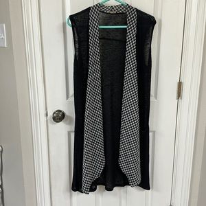 Houndstooth vest